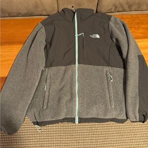 The North Face Fleece Jacket-New Condition